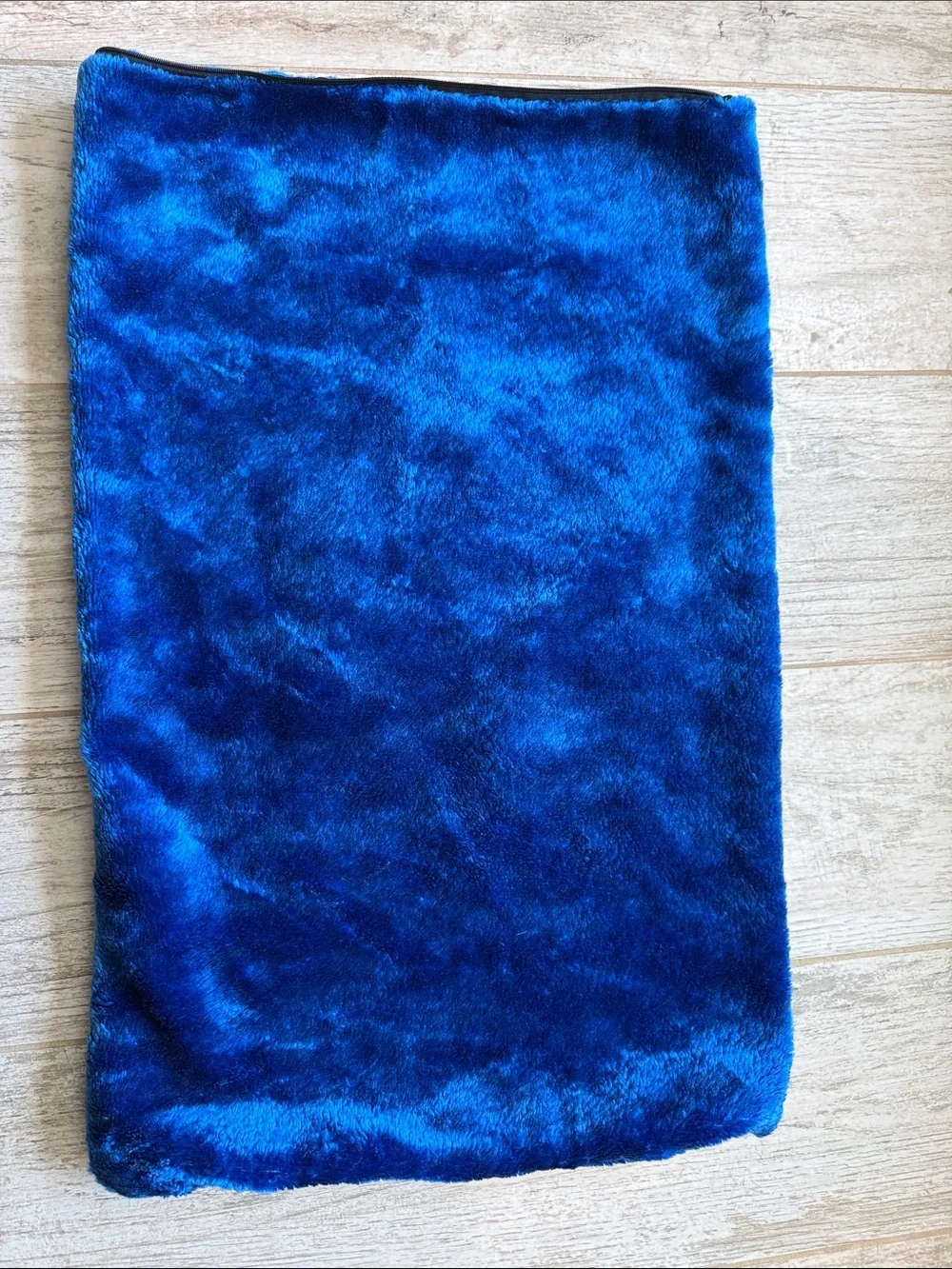 Plush Throw Cubs Pillowcase in Royal Blue